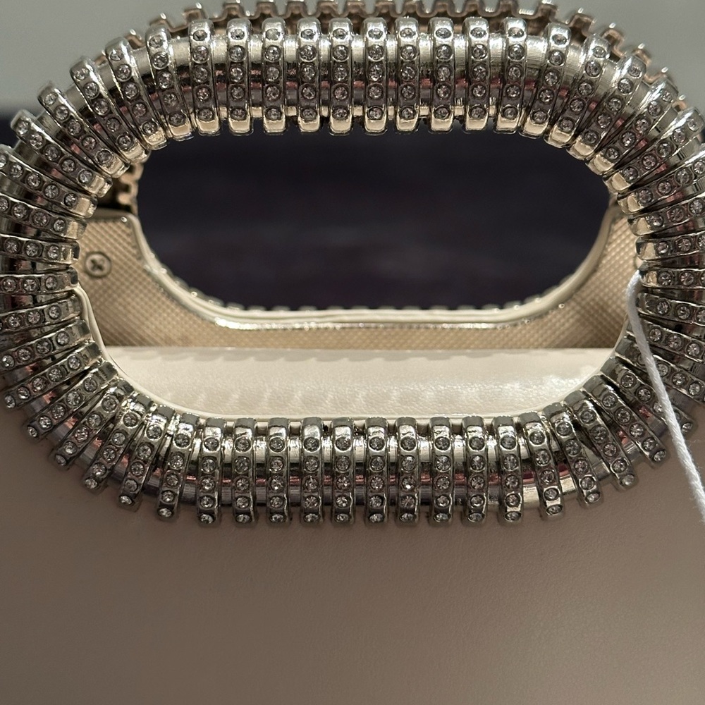 COPY - Urban Expressions Ivory- Alina Handbag with Silver with rhinestone Accen… - Picture 9 of 12